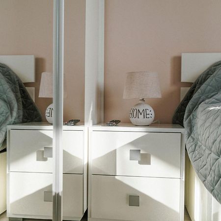 M&M Apartment Орадеа Екстериор снимка