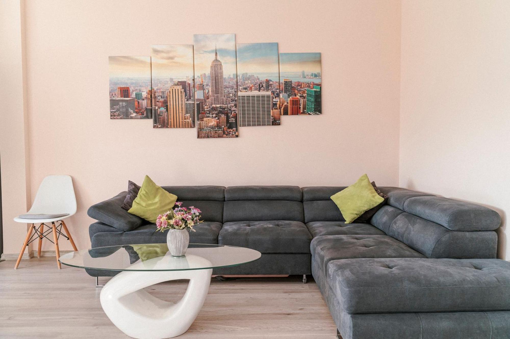 M&M Apartment Орадеа Екстериор снимка